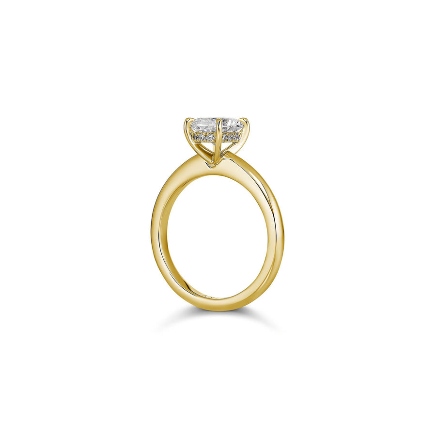 Classic Engagement Oval Cut Diamond Ring | Yellow Gold