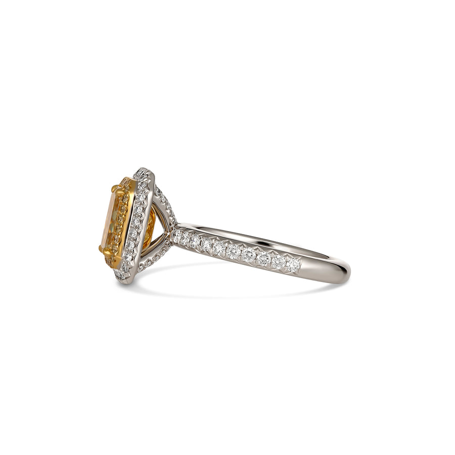 Hello Yellow® Radiant Cut Yellow Diamond Ring with Halo | Platinum