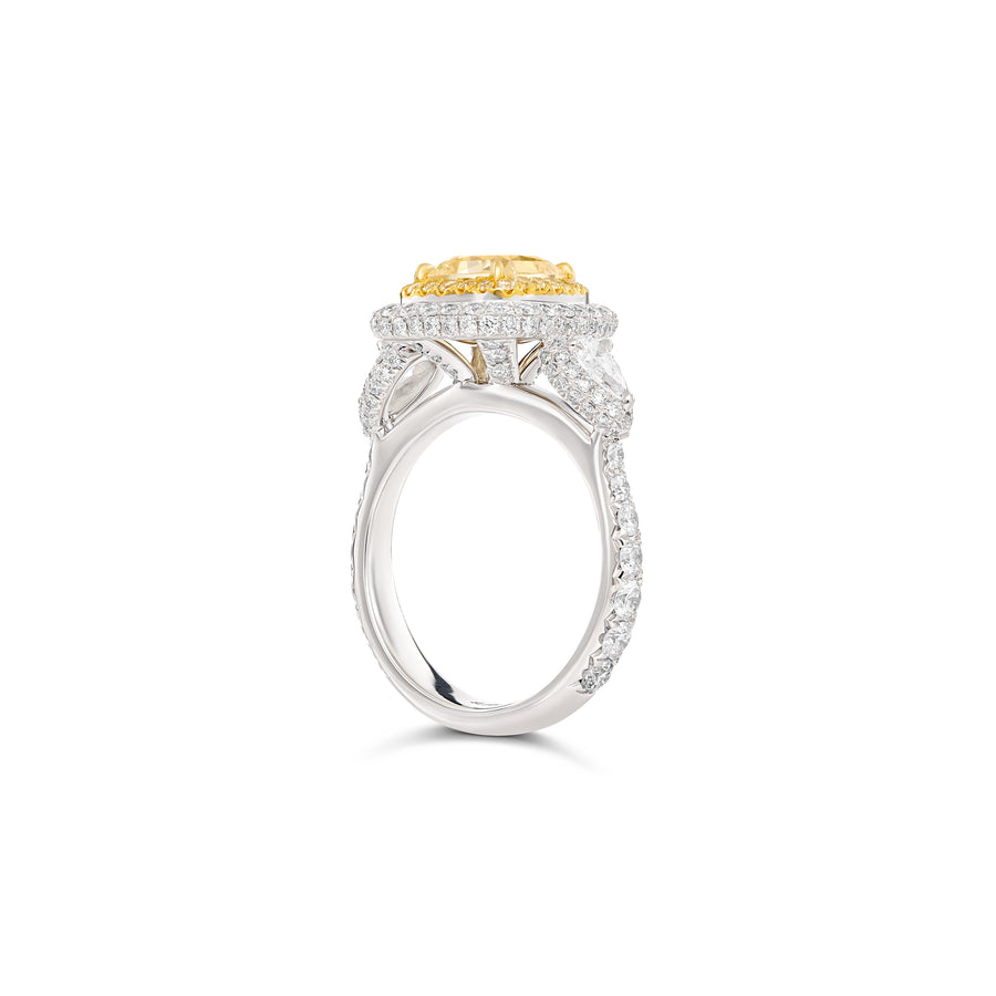 Hello Yellow® Cushion Cut Double Diamond Halo Ring | White Gold
