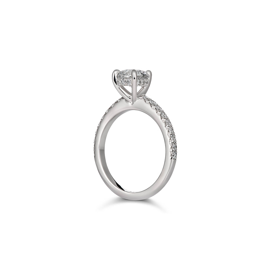 Classic Engagement Pear Cut Diamond Ring | Platinum