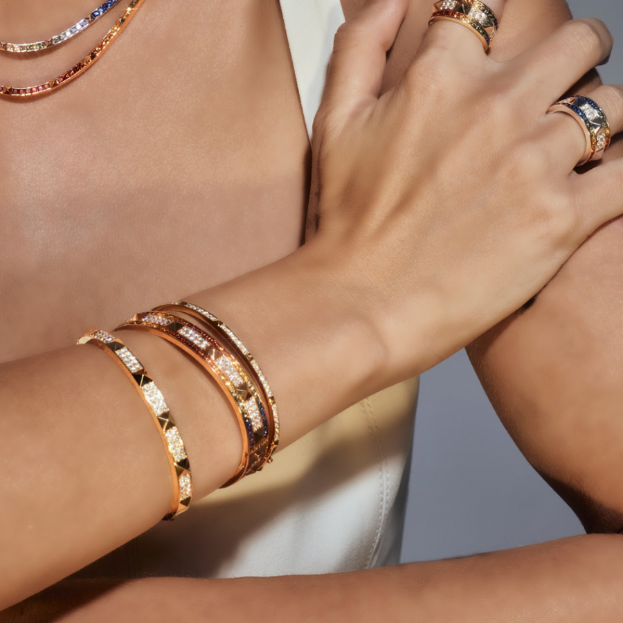 R.08™ Une Bangle | Yellow Gold
