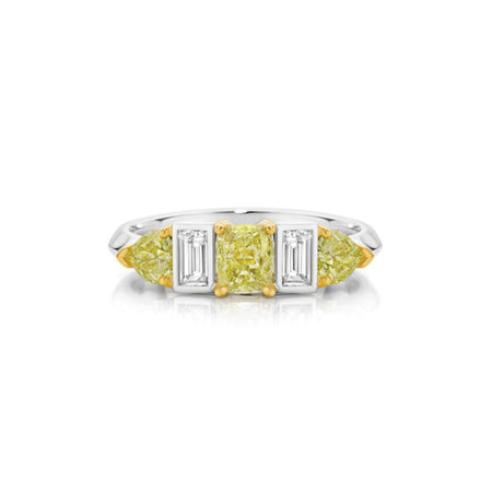 Hello Yellow®  Diamond Ring with Baguettes | White Gold