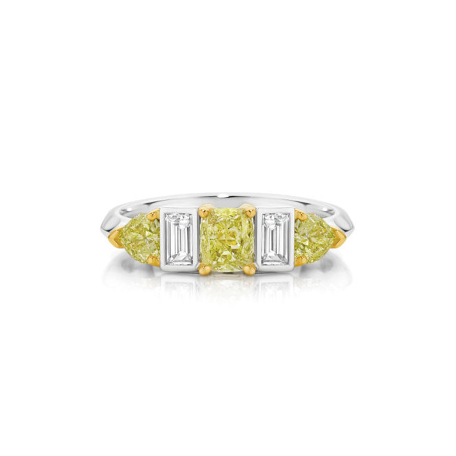 Hello Yellow ™ Diamond Ring with Baguettes | White Gold