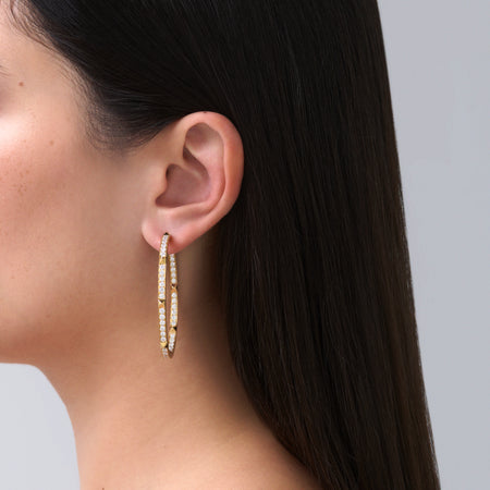 R.08® Une Full Moon Medium Hoop Earrings | Yellow Gold