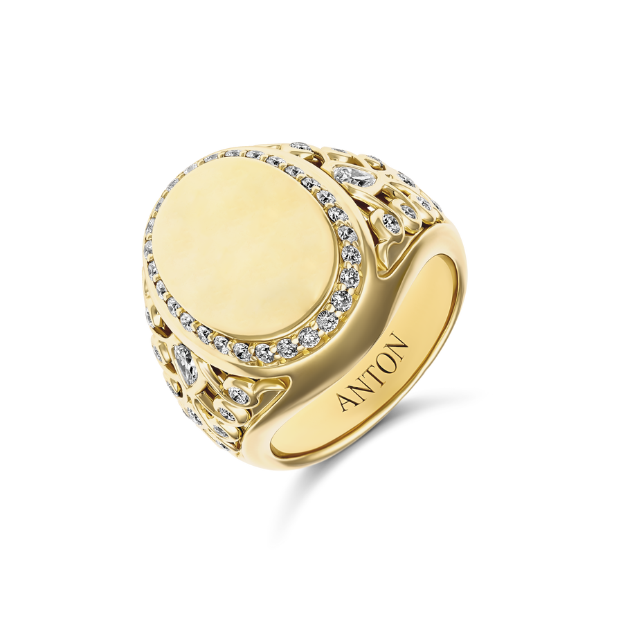 Capri Dreaming® Bold Crest Diamond Signet Ring | 18K Yellow Gold