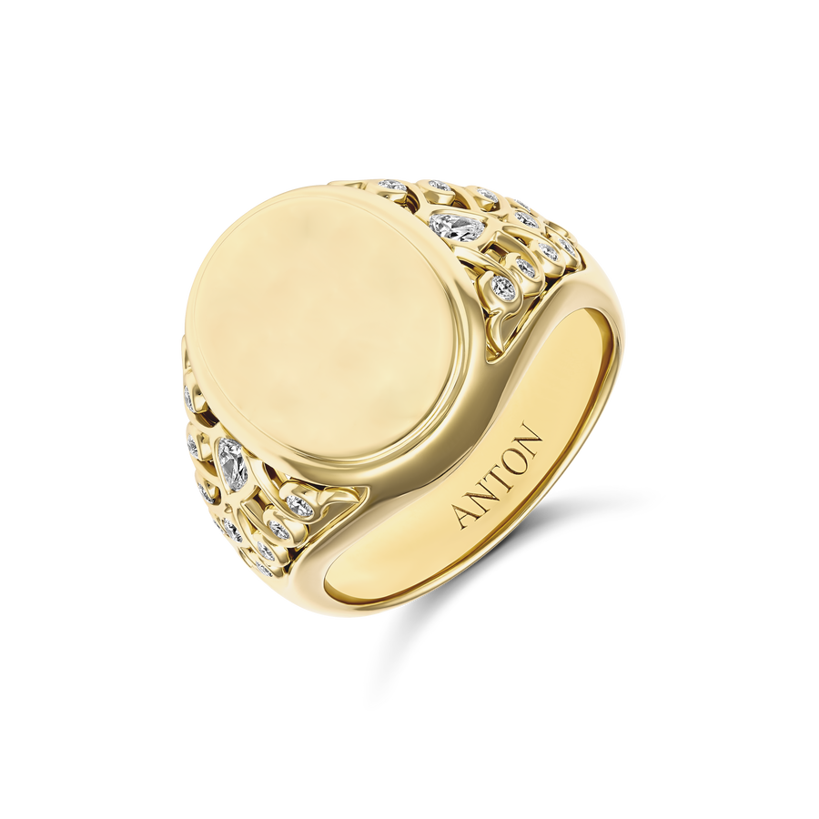 Capri Dreaming® Bold Crest Signet Ring | 18K Yellow Gold