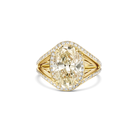 Grandeur Oval Brilliant Cut Diamond Ring | 18K Yellow Gold