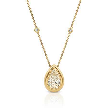 Luminous Pear Shape Diamond Pendant Necklace | 18k Yellow Gold