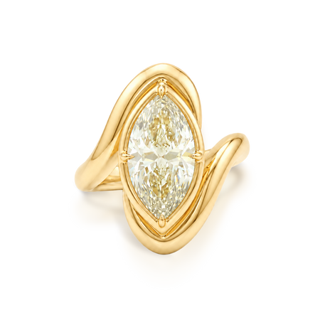 Luminous Marquise Diamond Ring | 18k Yellow Gold