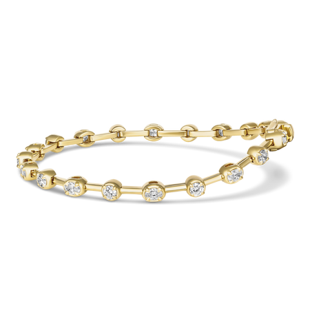 Luminous Oval and Round Diamond Bracelet | 18K Yellow Gold