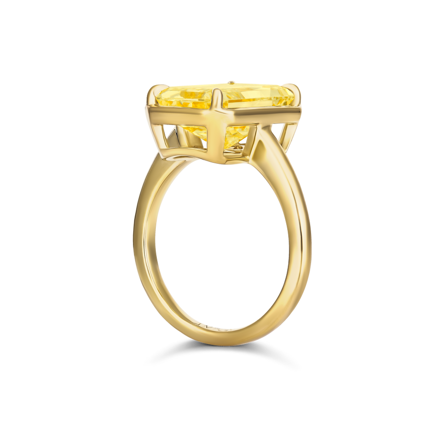 Riviera Luminous Radiant Cut Diamond Ring | 18k Yellow Gold