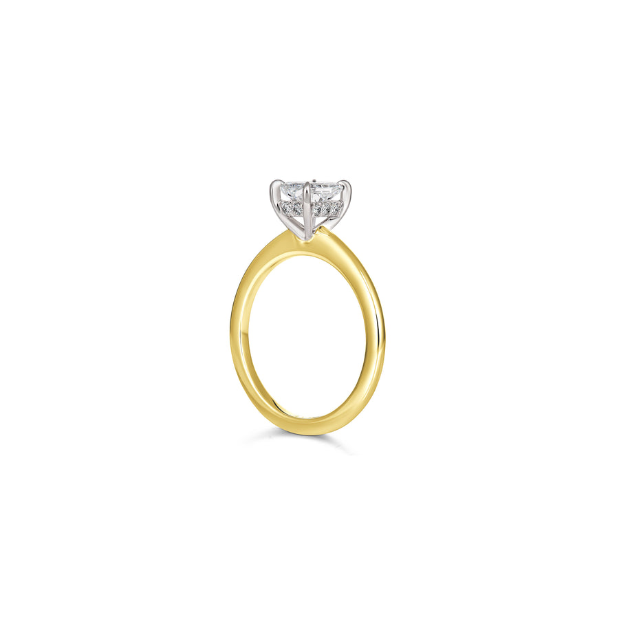 Classic Engagement Radiant Cut Diamond Ring | Yellow Gold