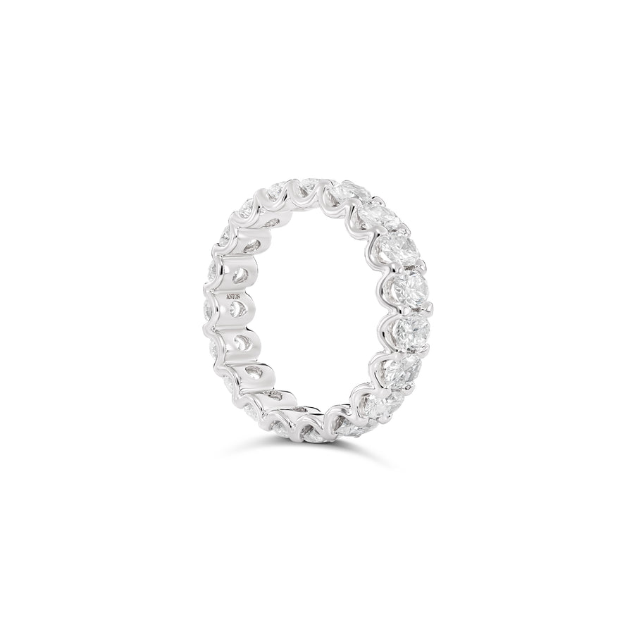 Riviera Oval Cut Eternity Diamond Ring | Platinum