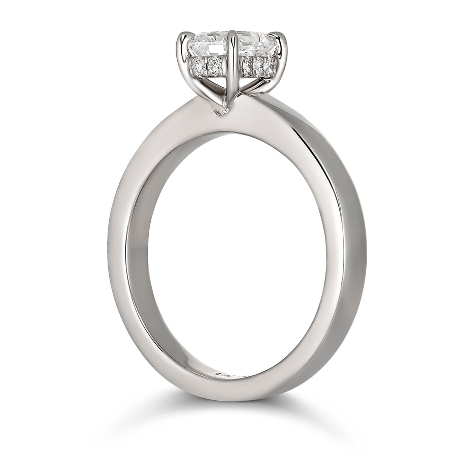 Classic Engagement Radiant Cut Solitaire Diamond Ring | Platinum