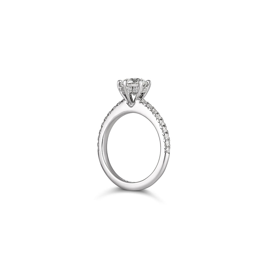 Classic 6 Claw Round Brilliant Cut Engagement Ring | Platinum