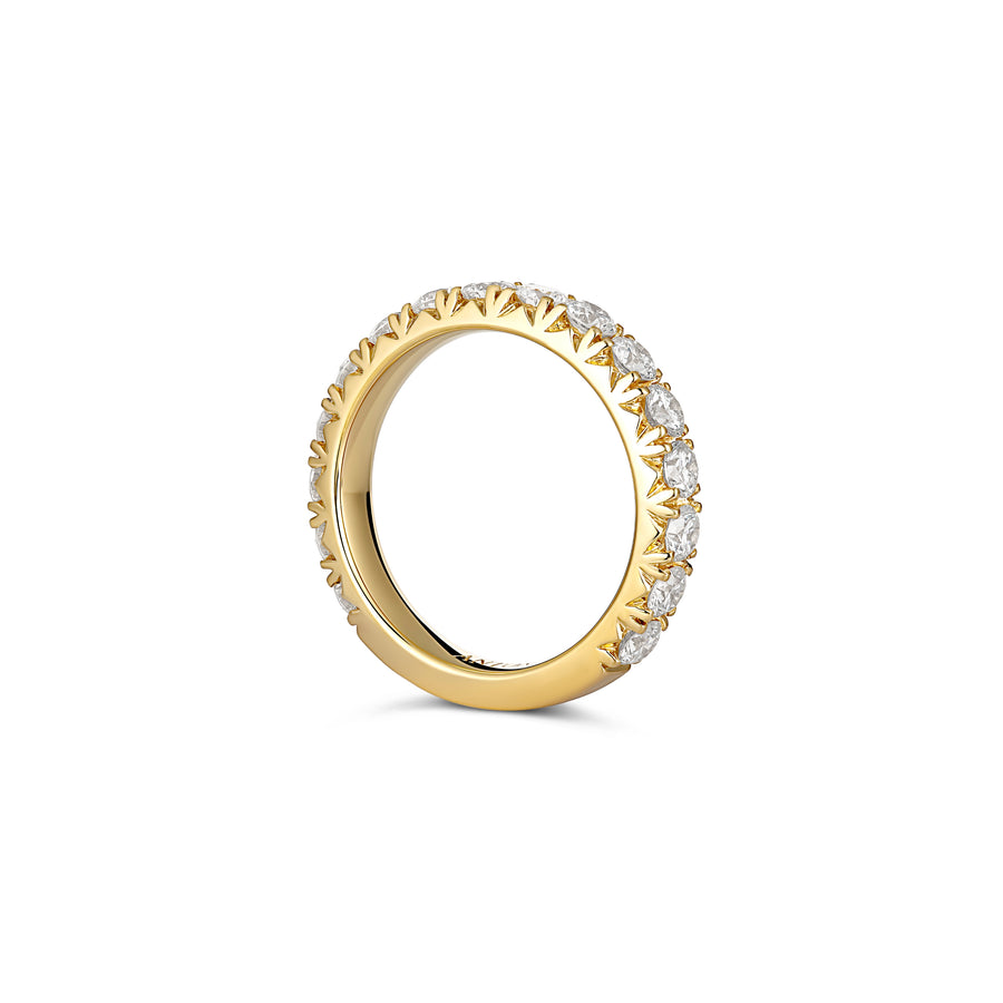 Wedding Krisscut Round Brilliant Cut Diamond Ring | Yellow Gold