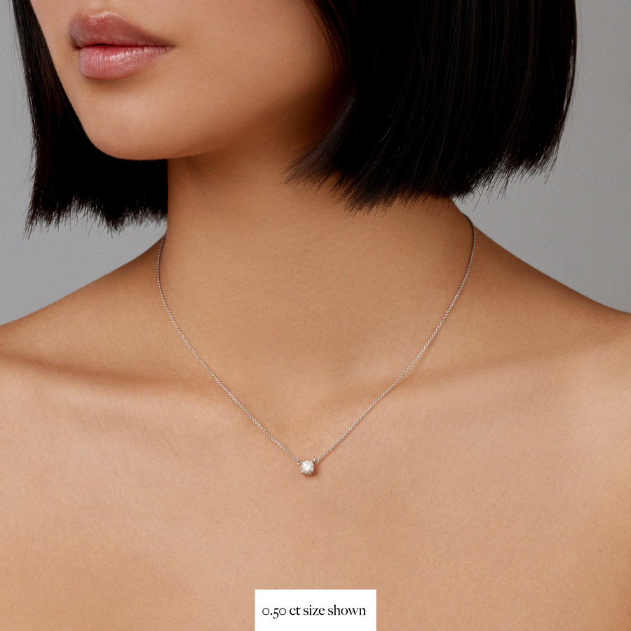 Classic pendant necklace deals