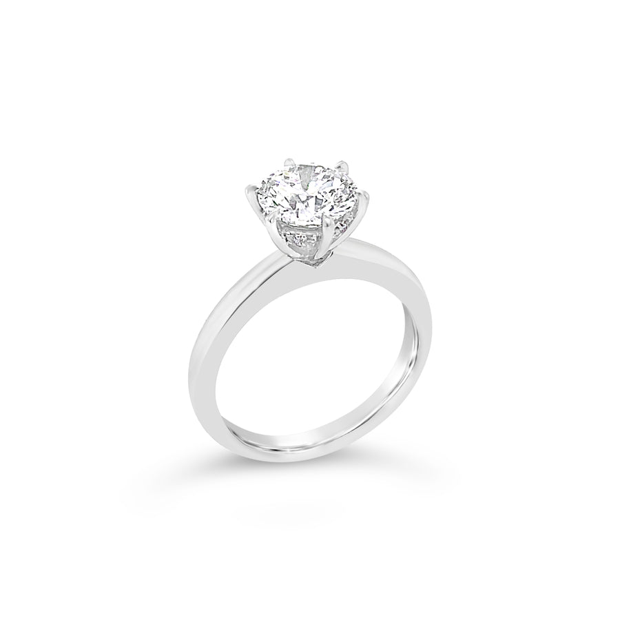 Classic Engagement | Round Cut Diamond Six Claw Ring