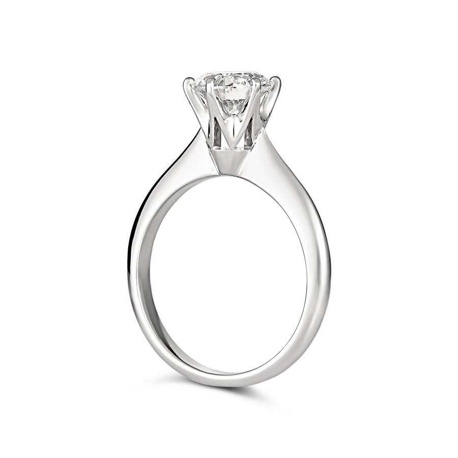 Classic Engagement | Round Brilliant Cut Six Claw Tapered Ring